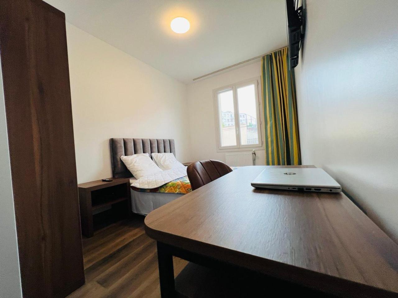 Hotel De